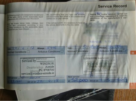 2016 Peugeot 2008 - thumbnail 29