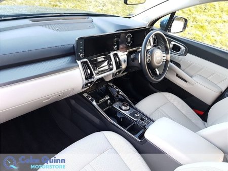 2023 Kia Sorento K3 1.6 PHEV 4X4 7-SEATER *Manufacturers Warranty Until 11-07-2030/150,000kms* €49,995 thumbnail