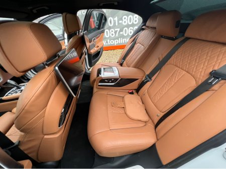 2018 BMW 7 Series ////740-D-M-SPORT//X -DRIVE///HUGE SPEC///SUNROOF//LIKE NEW//// thumbnail