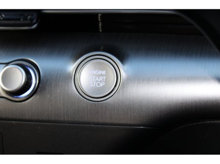 2024 Hyundai Kona 1.6 HYBRID Elegance Auto €32,950 thumbnail