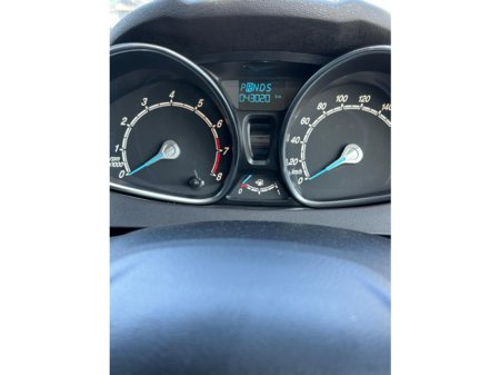 2016 Ford Fiesta - thumbnail 17