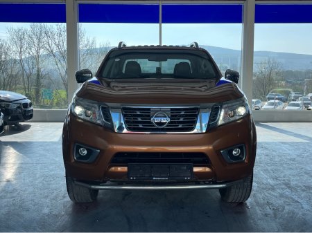2016 Nissan Navara - thumbnail 2