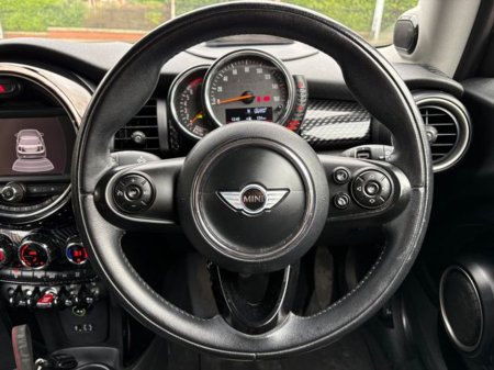2015 MINI Hatch 2.0 S - MASSIVE SERVICE HISTORY €14,950 thumbnail