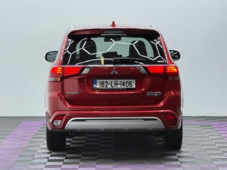 2018 Mitsubishi Outlander 2.4L Plug-in EV Intense 5 seat €16,950 thumbnail