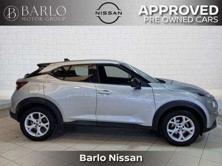 2022 Nissan Juke - view 4