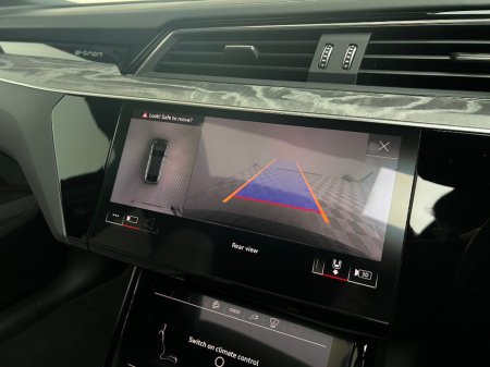 2023 Audi e-tron 55 VORSPRUNG SPORTBACK QUATTRO €56,990 thumbnail