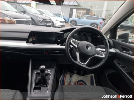 2021 Volkswagen Golf 2.0 TDI 115HP Comfort thumbnail