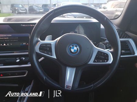 2023 BMW X5 50e PHEV 3.0 M Sport - Pan Roof, Heated Seats, Diamond Turned Alloy Wheels €72,995 thumbnail