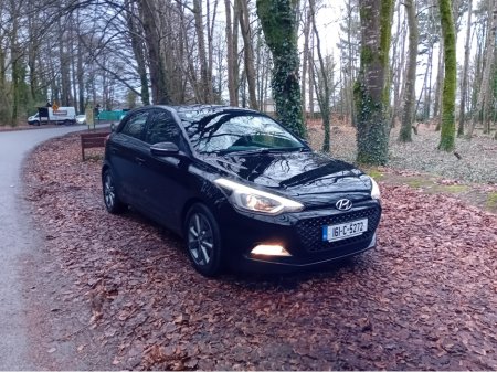 2016 Hyundai i20 1.2i DELUXE 1 OWNER ONLY 93 KLMS @ REDDY2DRIVE LTD €10,995 thumbnail