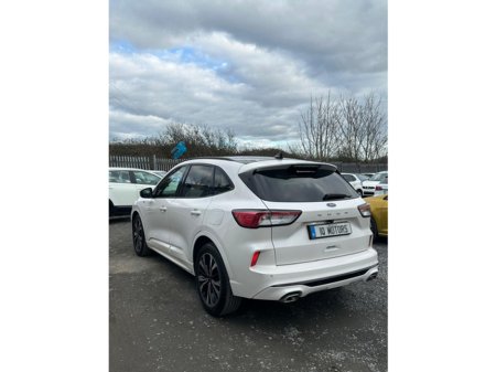 2022 Ford Kuga - thumbnail 3