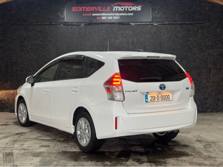 2020 Toyota Prius - thumbnail 4