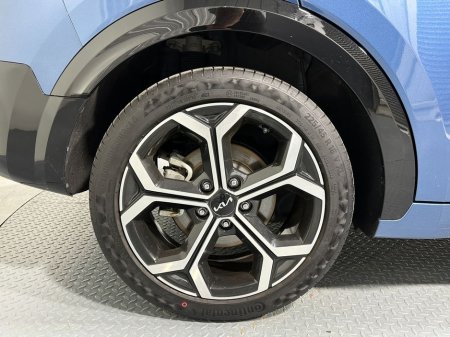 2025 Kia Niro - thumbnail 24