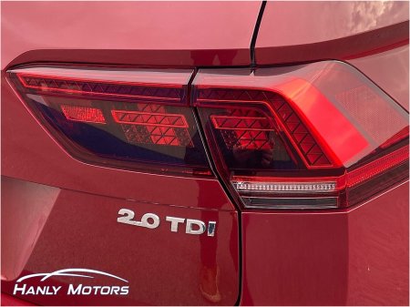 2017 Volkswagen Tiguan - thumbnail 27