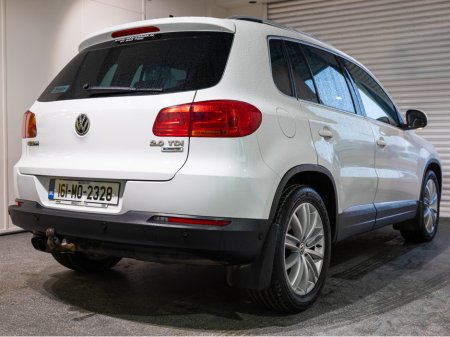 2016 Volkswagen Tiguan - view 4
