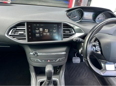 2016 Peugeot 308 ALLURE 2.0 HDI-AUTOMATIC-LOW MILES €12,450 thumbnail