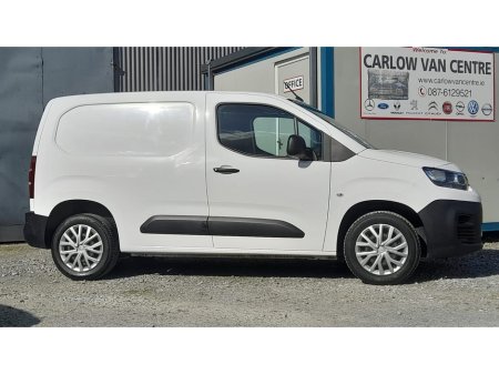 2021 Citroen Berlingo - photo 2