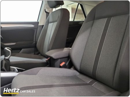 2024 Volkswagen T-Roc - thumbnail 5