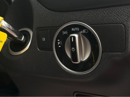 2015 Mercedes-Benz A Class - thumbnail 11