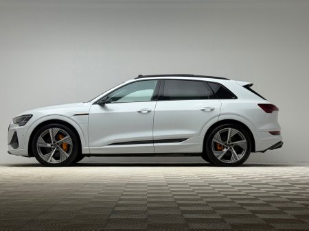 2023 Audi e-tron 55 VORSPRUNG QUATTRO €59,990 thumbnail