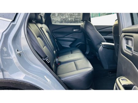 2024 Nissan Qashqai FULL LEATHER HEATED SEATS & PANORAMIC ROOF €27,995 thumbnail