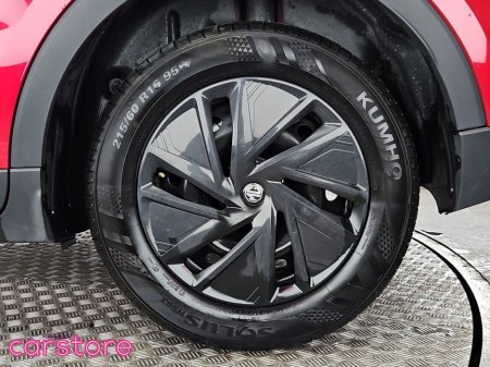 2025 MG ZS Essence HEV €30,880 thumbnail