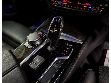 2017 BMW 5 Series 520d Luxury Auto €23,850 thumbnail