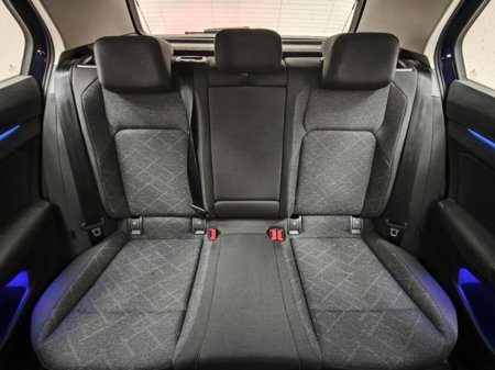 2022 Volkswagen Golf 1.0 ETSI ACTIVE Automatic, Reversing camera €24,995 thumbnail