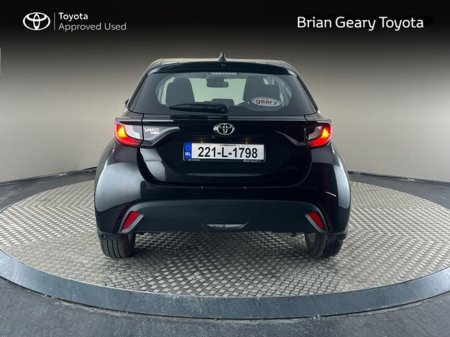 2022 Toyota Yaris 1.0 LUNA €19,950