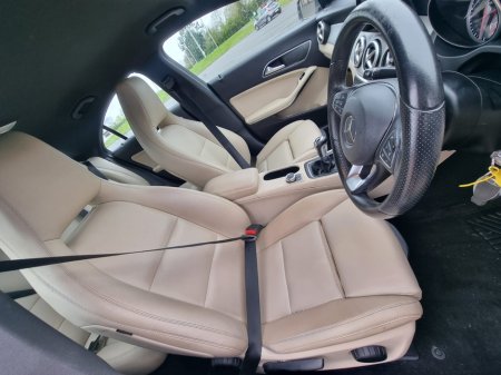 2016 Mercedes-Benz CLA Class - thumbnail 17