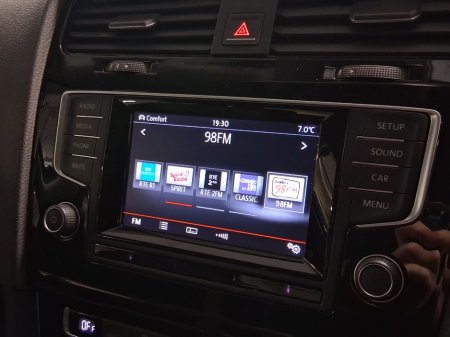 2013 Volkswagen Golf - thumbnail 10