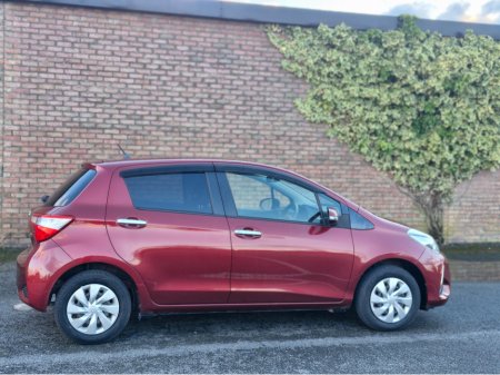 2018 Toyota Vitz AUTOMATIC LOW KMS FINANCE AVAILABLE €11,995 thumbnail