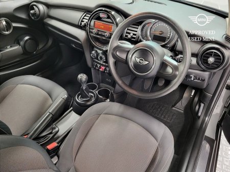 2018 MINI Hatch 3-Door One €15,975 thumbnail