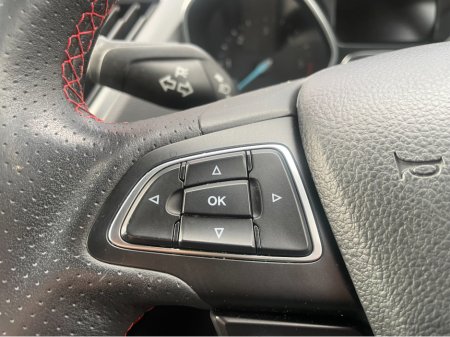 2019 Ford Kuga 1.5 120PS FWD 4DR ST-LINE €11,950 thumbnail