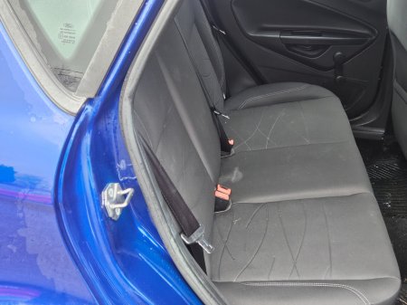 2017 Ford Fiesta 1.5 TDCi 75PS Zetec €9,250 thumbnail