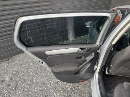 2012 Volkswagen Golf 1.4 TFSI AUTO 5DR €8,995 thumbnail