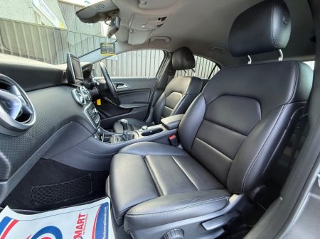 2016 Mercedes-Benz A Class A180D SE MANUAL (109PS) €12,100 thumbnail