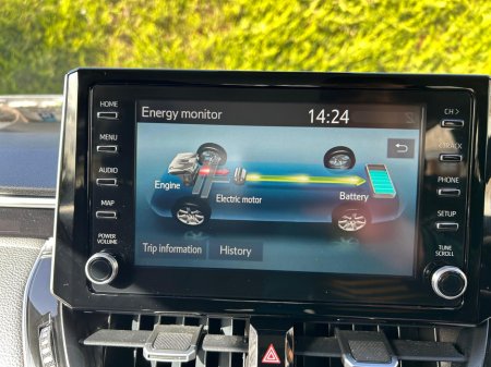 2020 Toyota Corolla - thumbnail 17