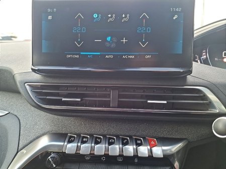 2023 Peugeot 3008 * ONE OWNER * LOW KMS * BLUETOOTH HANDSFREE * TRINITY MOTORS * €28,945 thumbnail