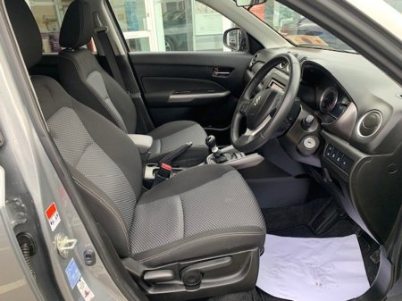 2022 Suzuki Vitara - thumbnail 9