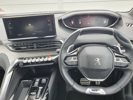 2024 Peugeot 3008 - thumbnail 3
