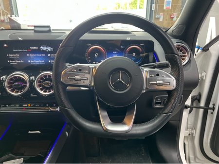 2023 Mercedes-Benz EQB - thumbnail 9