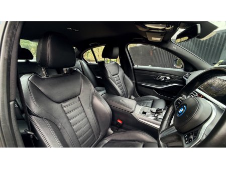 2022 BMW 3 Series - thumbnail 10