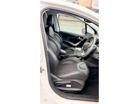 2013 Peugeot 208 1.6 THP 200 bhp GTi €6,999 thumbnail