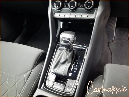 2023 Skoda Karoq 2.0TDI 115BHP SPORT AUTOMATIC €32,950 thumbnail