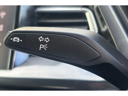 2023 Audi Q4 e-tron E-TRON S LINE 40 €32,137 thumbnail