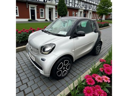 2017 Smart Fortwo - thumbnail 9