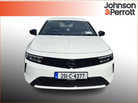 2025 Opel Astra Elegance 1.2 110hp 6-speed MY25 €29,900 thumbnail