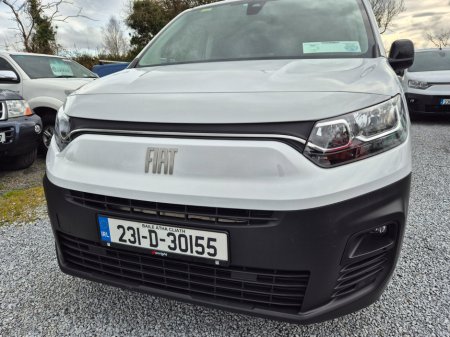 2023 Fiat Doblo - thumbnail 3