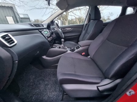 2014 Nissan Qashqai 2014 NISSAN QASHQAI DIESEL NCT'd €5,990 €5,990 thumbnail