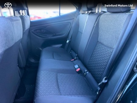 2023 Toyota Yaris Cross - thumbnail 7